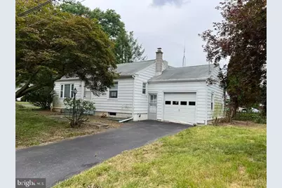 1811 Woodland Avenue, Lancaster, PA 17602 - Photo 2