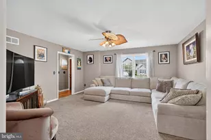 44 Sunrise Cir, Denver, PA 17517 - Photo 8