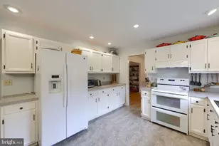 1856 Beverly Dr, Lancaster, PA 17601 - Photo 14