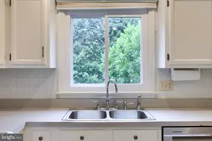 1856 Beverly Dr, Lancaster, PA 17601 - Photo 16