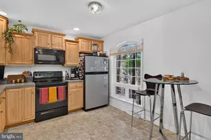 121 Creekgate Ct, Millersville, PA 17551 - Photo 8