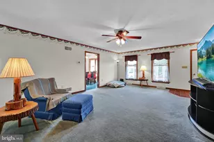 218 Mason Dr, Ephrata, PA 17522 - Photo 10