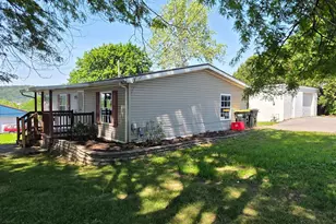 146 N Reamstown Rd, Stevens, PA 17578 - Photo 18