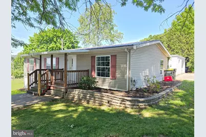 146 N Reamstown Road, Stevens, PA 17578 - Photo 1