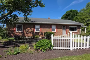 465 Wabash Rd, Ephrata, PA 17522 - Photo 2