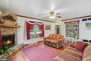 192 Fairway Dr, Denver, PA 17517 - Photo 6