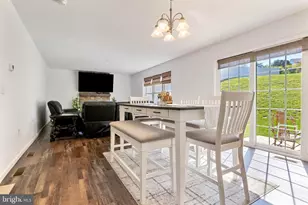 645 N Pier Dr, Lancaster, PA 17603 - Photo 4