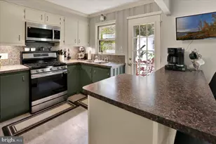 1168 Elm Ave, Lancaster City, PA 17603 - Photo 14