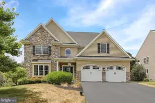 339 Spurrier Dr, Lititz, PA 17543 - Photo 8