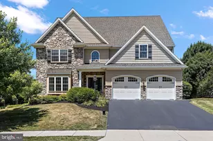 339 Spurrier Dr, Lititz, PA 17543 - Photo 1