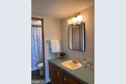 229 Longwood Ct W, Lancaster, PA 17603 - Photo 8