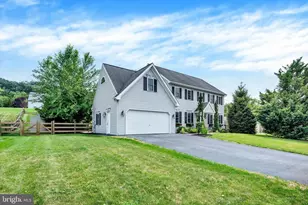 1283 Cedar Ave, East Earl, PA 17519 - Photo 2