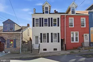 624 Poplar St, Lancaster, PA 17603 - Photo 1