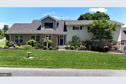 111 Water Street, New Holland, PA 17557 - Photo 4