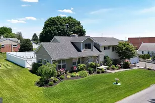 111 Water St, New Holland, PA 17557 - Photo 1