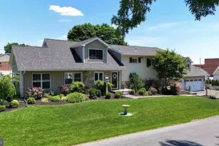 111 Water St, New Holland, PA 17557 - Photo 2