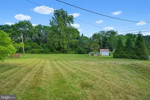 1316 Meadowcreek Ln, Lancaster, PA 17603 - Photo 34