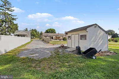 325 Marietta Avenue, Mount Joy, PA 17552 - Photo 28