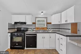 121 Pheasant Ridge Cir, Lancaster, PA 17603 - Photo 12