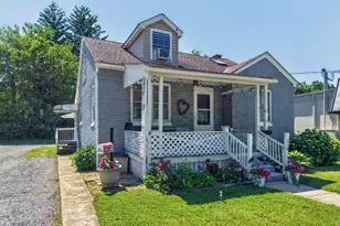 216 W Fulton St, Ephrata, PA 17522 - Photo 8
