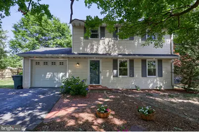 1226 W Lexington Road, Manheim, PA 17545 - Photo 1