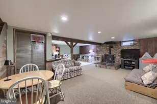 1226 W Lexington Rd, Manheim, PA 17545 - Photo 32