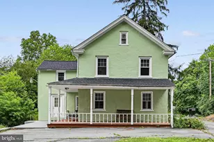 2694 Charlestown Rd, Lancaster, PA 17603 - Photo 1