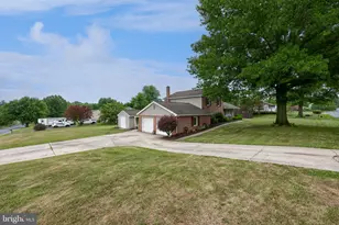 2107 Ashwood Ln, Elizabethtown, PA 17022 - Photo 54