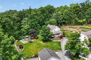 257 Hill Rd, New Holland, PA 17557 - Photo 10