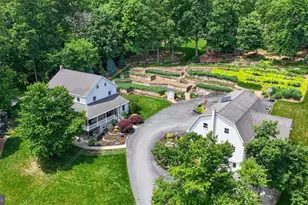 257 Hill Rd, New Holland, PA 17557 - Photo 4