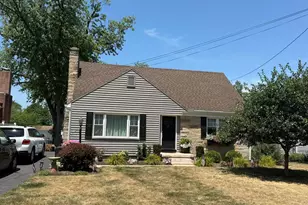 311 Lemon St, Elizabethtown, PA 17022 - Photo 2