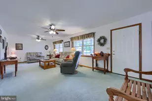 225 Country Dr, Denver, PA 17517 - Photo 18