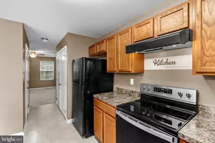 344 Dickens Dr, Lancaster, PA 17603 - Photo 10
