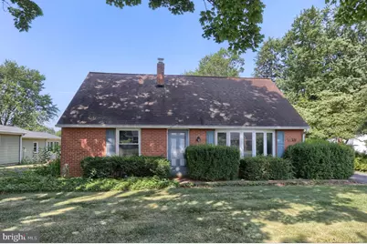 6370 Sundra Drive, East Petersburg, PA 17520 - Photo 2