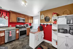 724 Rohrerstown Rd, Lancaster, PA 17603 - Photo 10