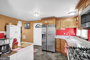 724 Rohrerstown Rd, Lancaster, PA 17603 - Photo 14