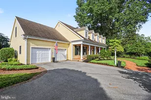 36 Brusen Dr, Lititz, PA 17543 - Photo 2