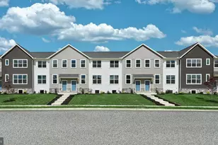 79 N Conifer Dr, Elizabethtown, PA 17022 - Photo 2