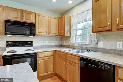 27 N Whisper Lane, New Holland, PA 17557 - Photo 12