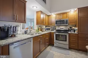 232 Willow Valley Dr, Lancaster, PA 17602 - Photo 20