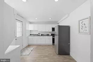 649 Fremont St, Lancaster, PA 17603 - Photo 1