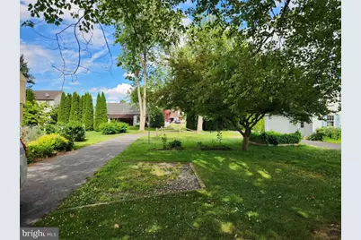 341 N Broad Street, Lititz, PA 17543 - Photo 8