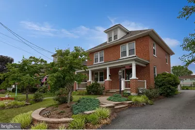 585 W Main Street, New Holland, PA 17557 - Photo 2
