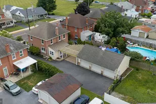 585 W Main St, New Holland, PA 17557 - Photo 8