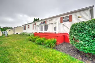 206 Saddleford Ct N, Lancaster, PA 17603 - Photo 1