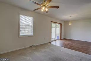 631 Sunflower St, New Holland, PA 17557 - Photo 18