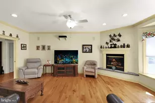 8 Bentley Ln, Lancaster, PA 17603 - Photo 18