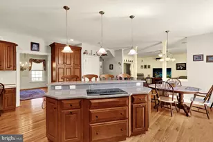 8 Bentley Ln, Lancaster, PA 17603 - Photo 12