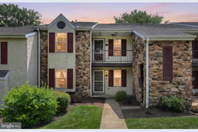 143 Oak Knoll Circle, Millersville, PA 17551 - Photo 1