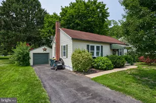 138 Crest Ave, Lancaster, PA 17602 - Photo 1